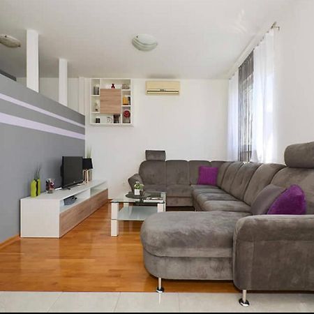 Apartment Charlie Podstrana Zewnętrze zdjęcie
